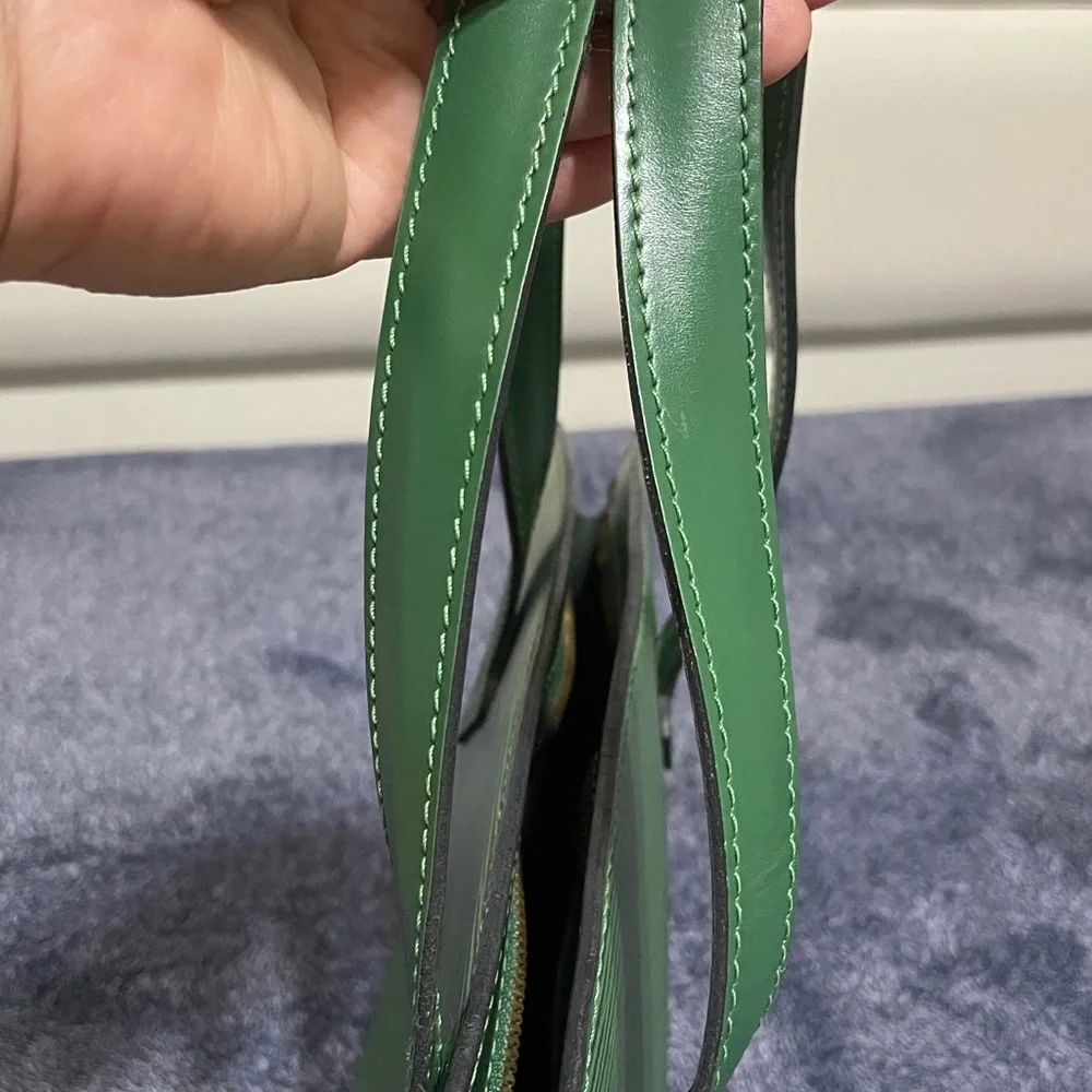 Louis Vuitton Epi Green St Jacques Handbag